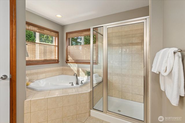 21715 99th Street SE, Snohomish, WA 98290