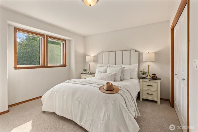 21715 99th Street SE, Snohomish, WA 98290