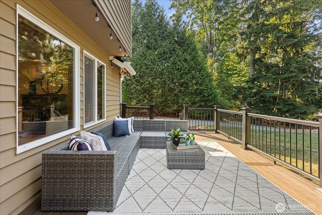 21715 99th Street SE, Snohomish, WA 98290