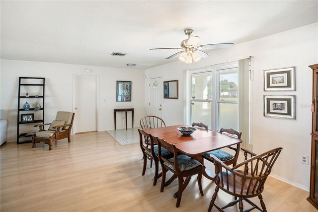 319 MENDEZ DRIVE, Sarasota, FL 34243