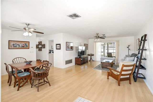 319 MENDEZ DRIVE, Sarasota, FL 34243