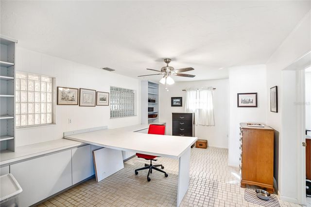 319 MENDEZ DRIVE, Sarasota, FL 34243