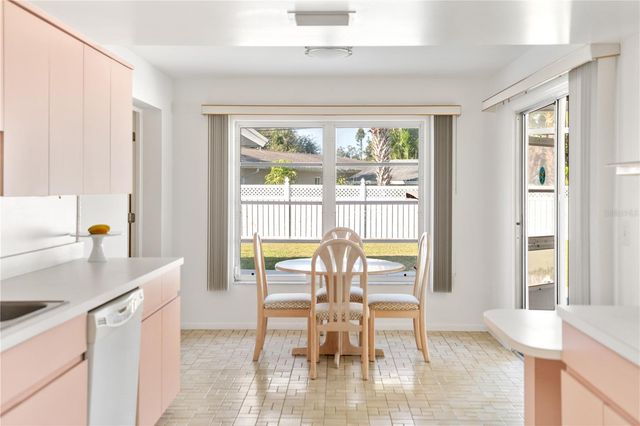 319 MENDEZ DRIVE, Sarasota, FL 34243