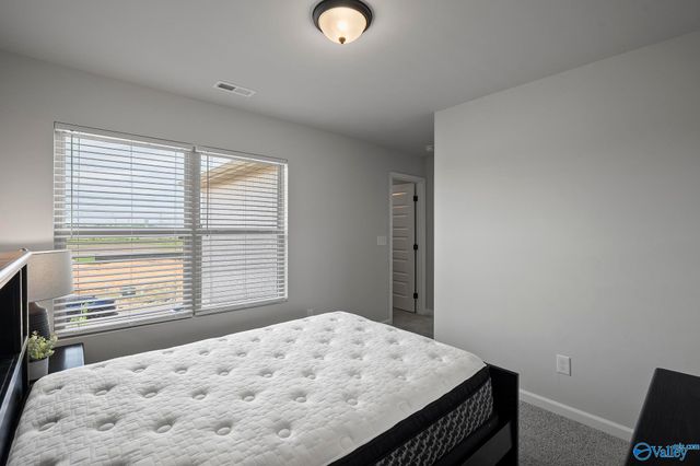 28050 Caperton Drive, Harvest, AL 35749