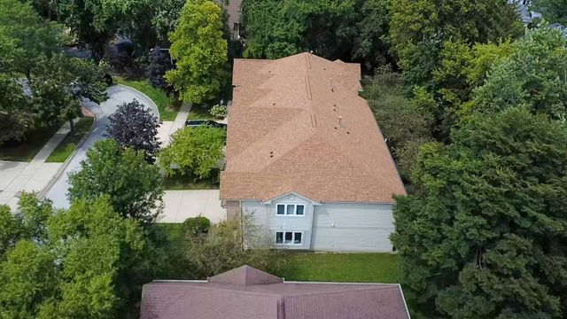 2645 Chelsey Street, Buffalo Grove, IL 60089