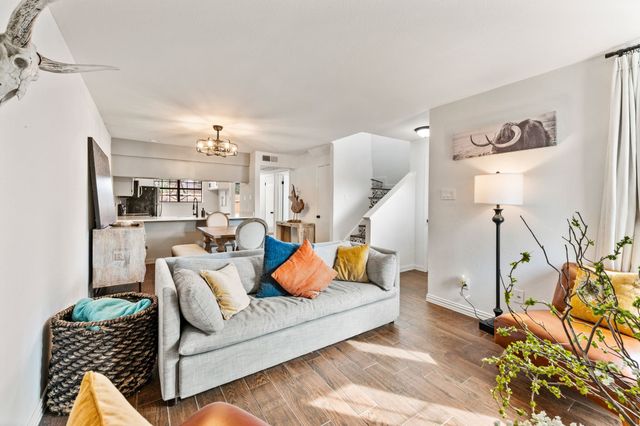 1912 Shadowood Trail, Colleyville, TX 76034