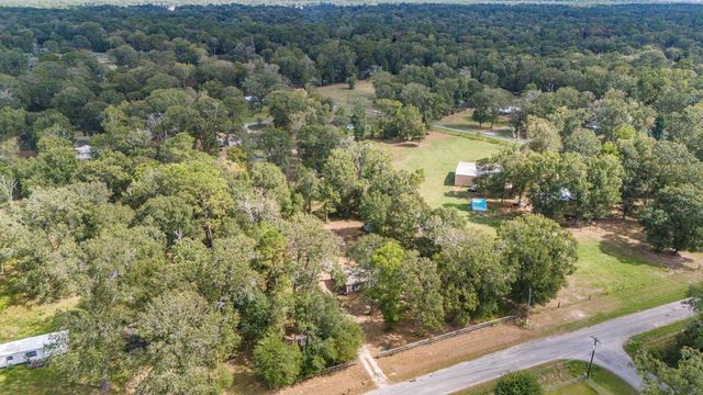 92 County Road 6473, Dayton, TX 77535