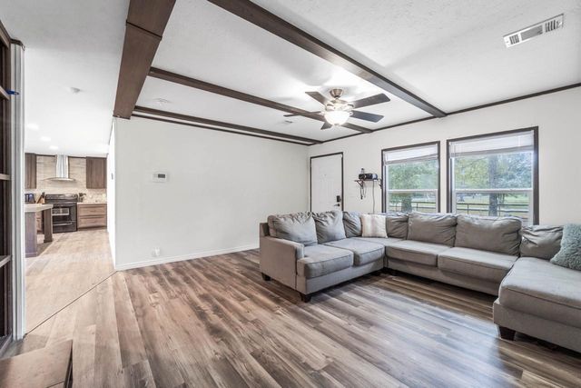 92 County Road 6473, Dayton, TX 77535