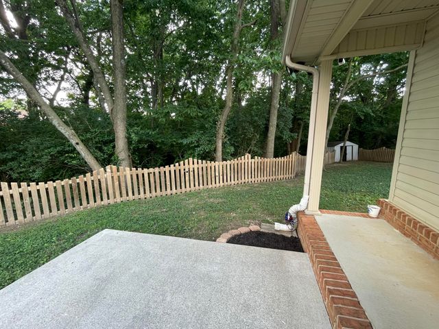 118 Back Stretch Drive, Georgetown, KY 40324
