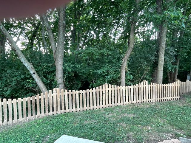 118 Back Stretch Drive, Georgetown, KY 40324