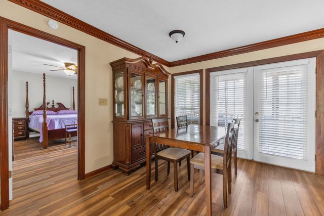 123 Lower Roans Creek Rd, Linden, TN 37096