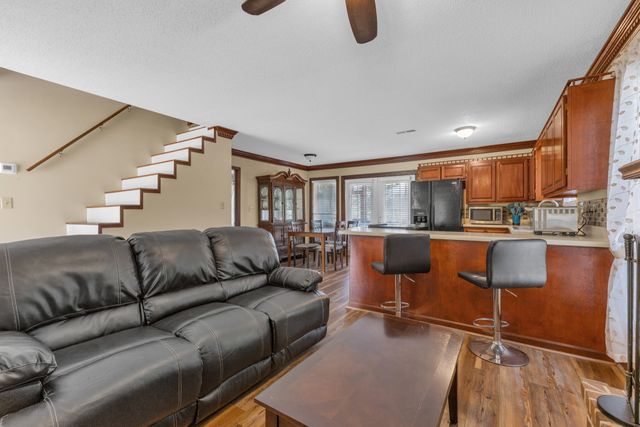 123 Lower Roans Creek Rd, Linden, TN 37096