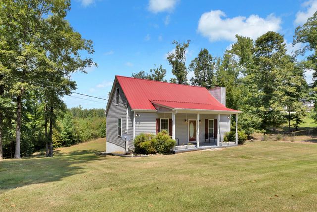 123 Lower Roans Creek Rd, Linden, TN 37096