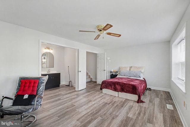 12101 SALEMTOWN DR, Woodbridge, VA 22192