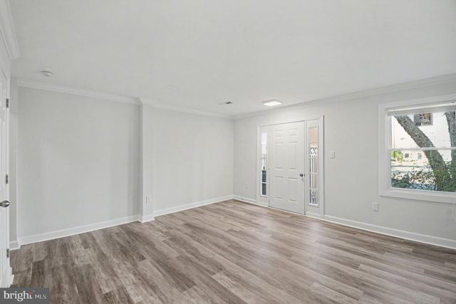 12101 SALEMTOWN DR, Woodbridge, VA 22192