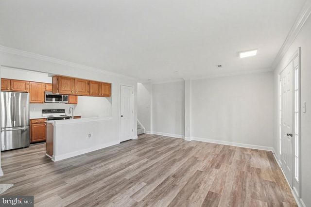 12101 SALEMTOWN DR, Woodbridge, VA 22192