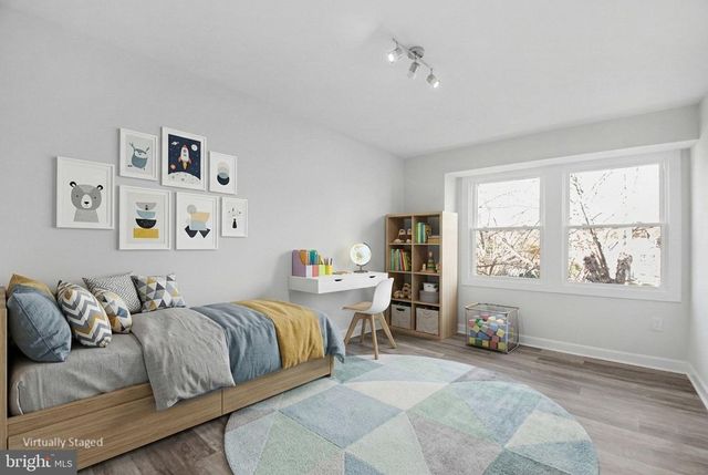 12101 SALEMTOWN DR, Woodbridge, VA 22192