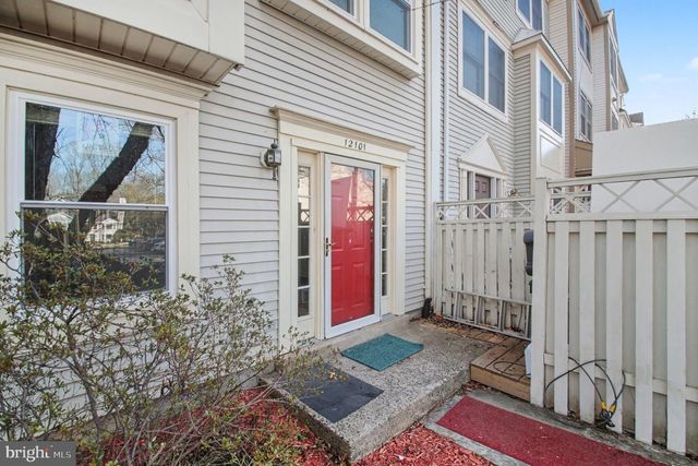 12101 SALEMTOWN DR, Woodbridge, VA 22192