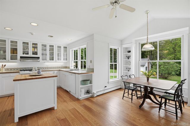 2 Mekeel Street, Katonah, NY 10536