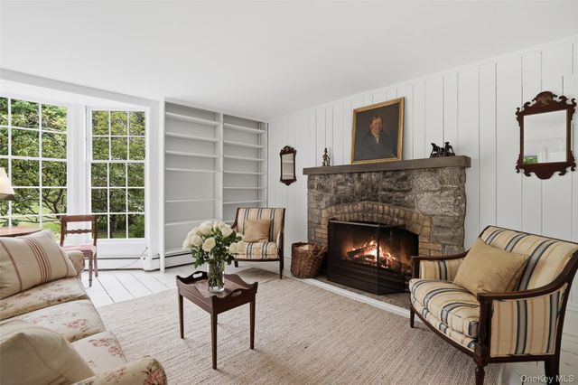 2 Mekeel Street, Katonah, NY 10536