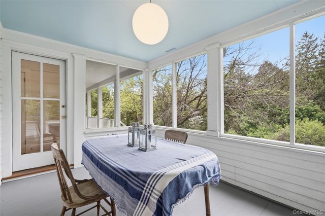 2 Mekeel Street, Katonah, NY 10536