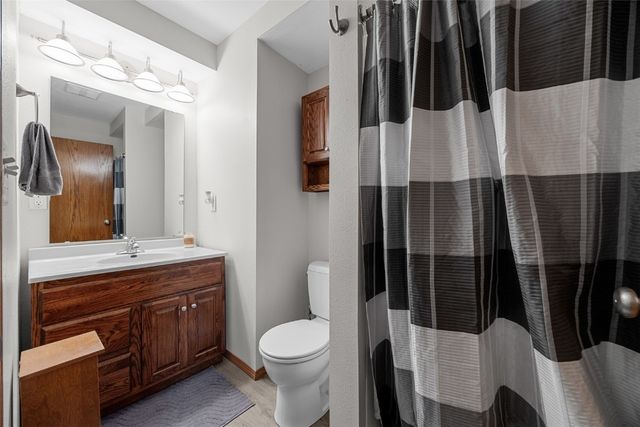 2235 Robert Drive, Marion, IA 52302