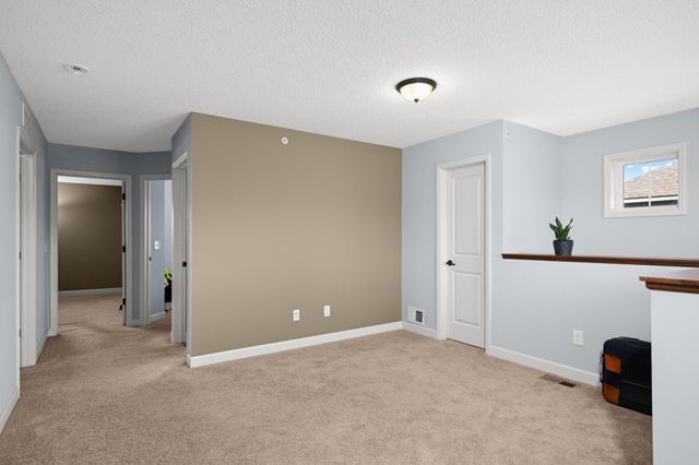 3437 Chestnut Lane, Eagan, MN 55123
