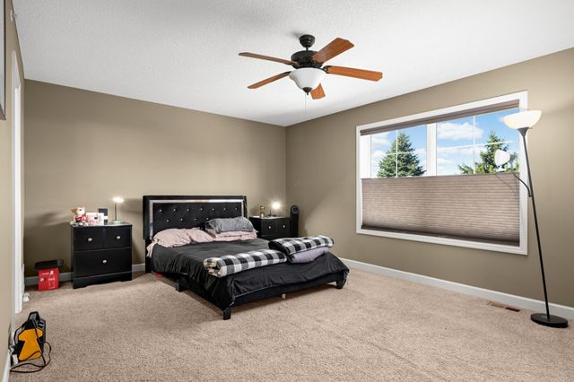 3437 Chestnut Lane, Eagan, MN 55123