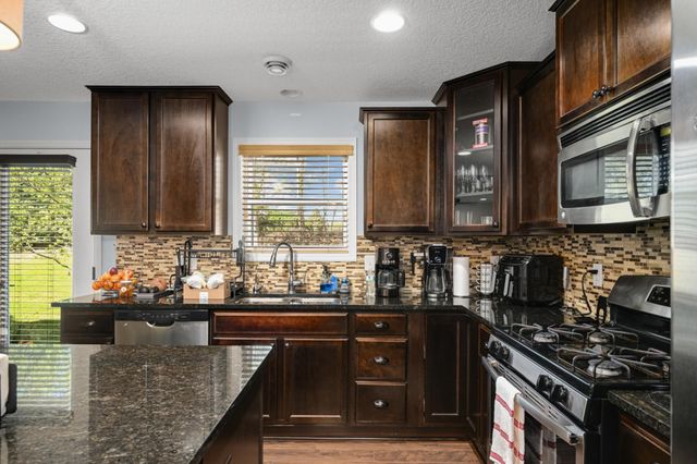 3437 Chestnut Lane, Eagan, MN 55123