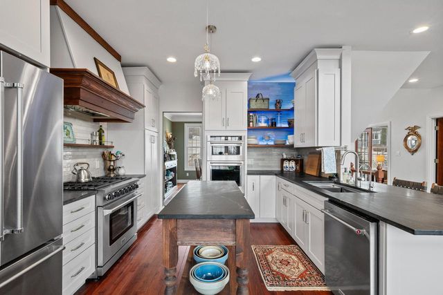 1775 Eagle DRIVE, Lake Geneva, WI 53147