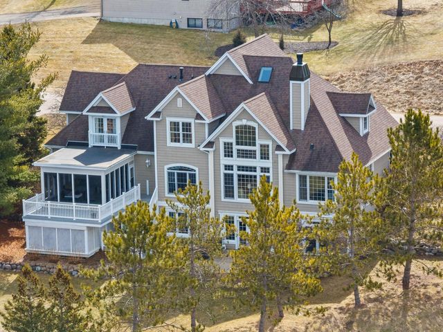 1775 Eagle DRIVE, Lake Geneva, WI 53147