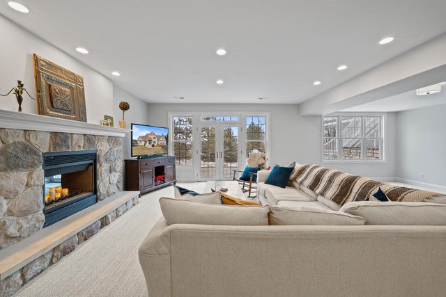 1775 Eagle DRIVE, Lake Geneva, WI 53147