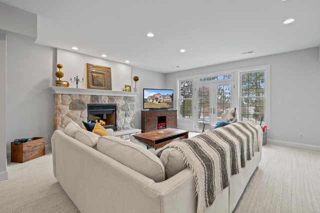 1775 Eagle DRIVE, Lake Geneva, WI 53147