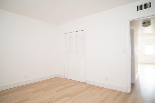 701 Pine Drive 107, Pompano Beach, FL 33060