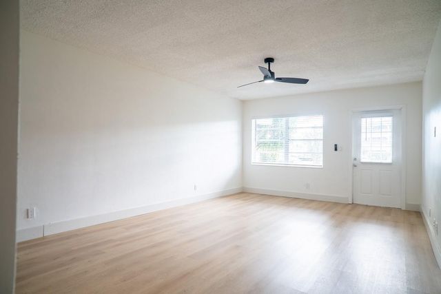 701 Pine Drive 107, Pompano Beach, FL 33060