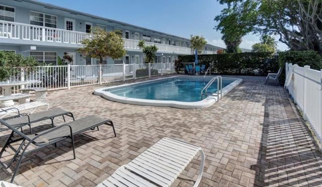 701 Pine Drive 107, Pompano Beach, FL 33060