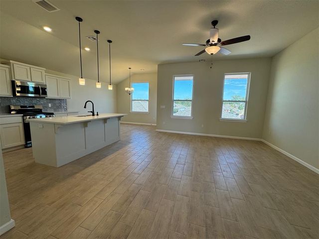 2508 Marsh Lane, Midwest City, OK 73130