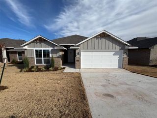 2508 Marsh Lane, Midwest City, OK 73130