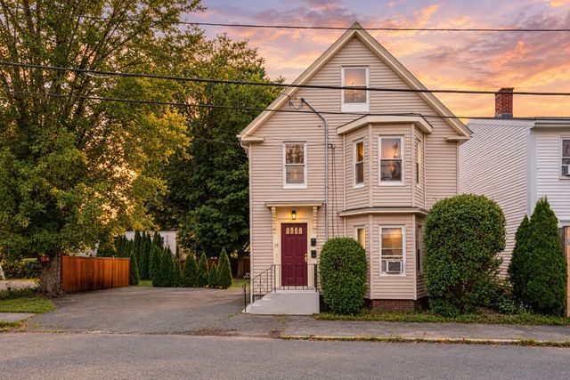 19 Charnock St 2, Beverly, MA 01915