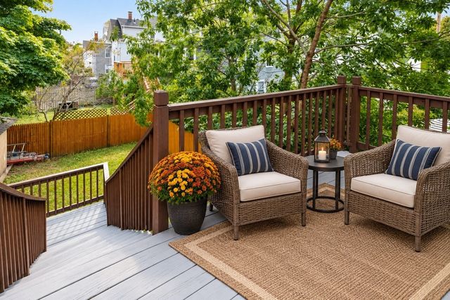 19 Charnock St 2, Beverly, MA 01915