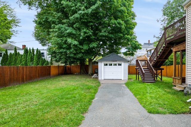 19 Charnock St 2, Beverly, MA 01915