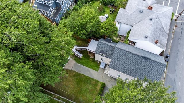 19 Charnock St 2, Beverly, MA 01915