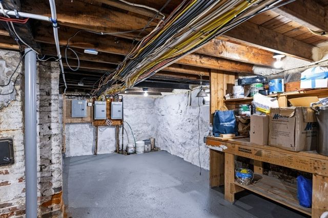 19 Charnock St 2, Beverly, MA 01915