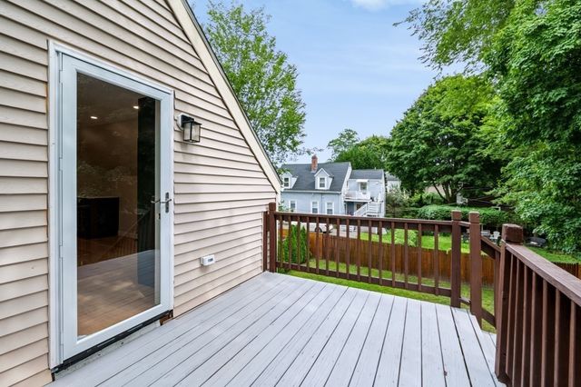 19 Charnock St 2, Beverly, MA 01915