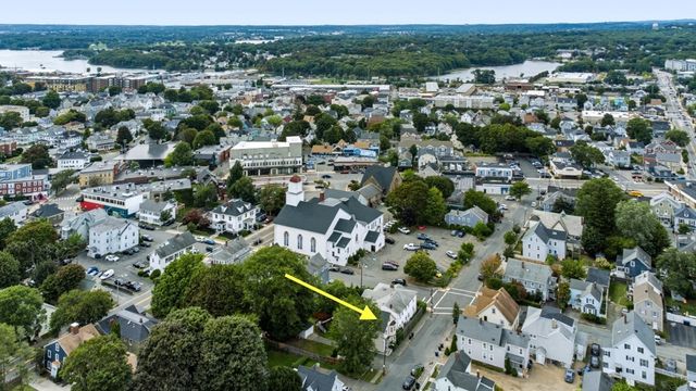 19 Charnock St 2, Beverly, MA 01915