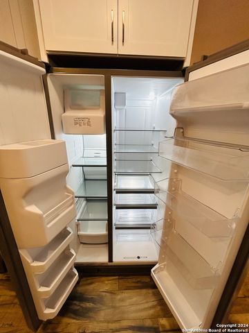 129 BEECHWOOD AVE, Universal City, TX 78148