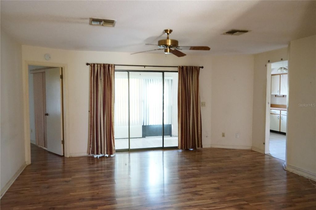 Image 5 of property listing at 1760 ATRIUM DRIVE, Sun City Center, FL 33573
