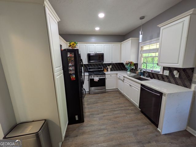 1918 Ascot Terrace NW, Acworth, GA 30102