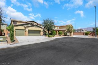 6737 Guidestar Street, North Las Vegas, NV 89084