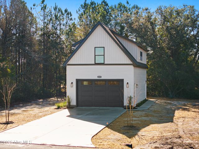 6869 Eastbrook Avenue SW, Ocean Isle Beach, NC 28469